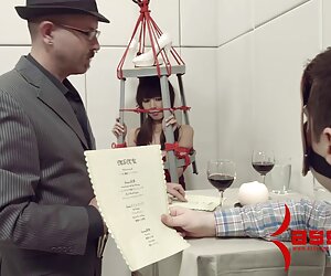 Tôi thích khi phim dit nhau ko che cô cho phép tôi liếm cô ấy đồng phục,