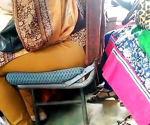 Hai phim ses ko che lỗ cho con gà trống chơi